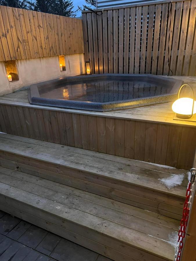 Varmi Guesthouse Apartments & Rooms Hveragerdi Eksteriør bilde