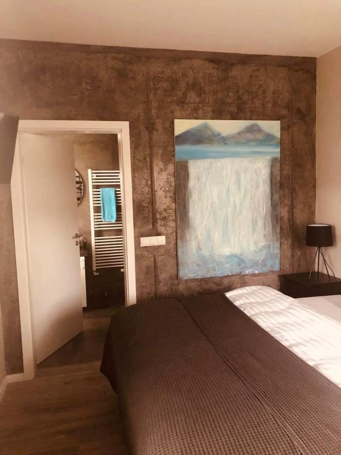 Varmi Guesthouse Apartments & Rooms Hveragerdi Eksteriør bilde