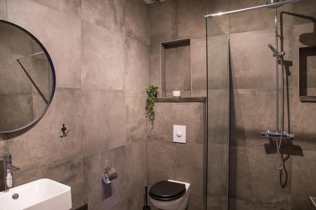 Varmi Guesthouse Apartments & Rooms Hveragerdi Eksteriør bilde
