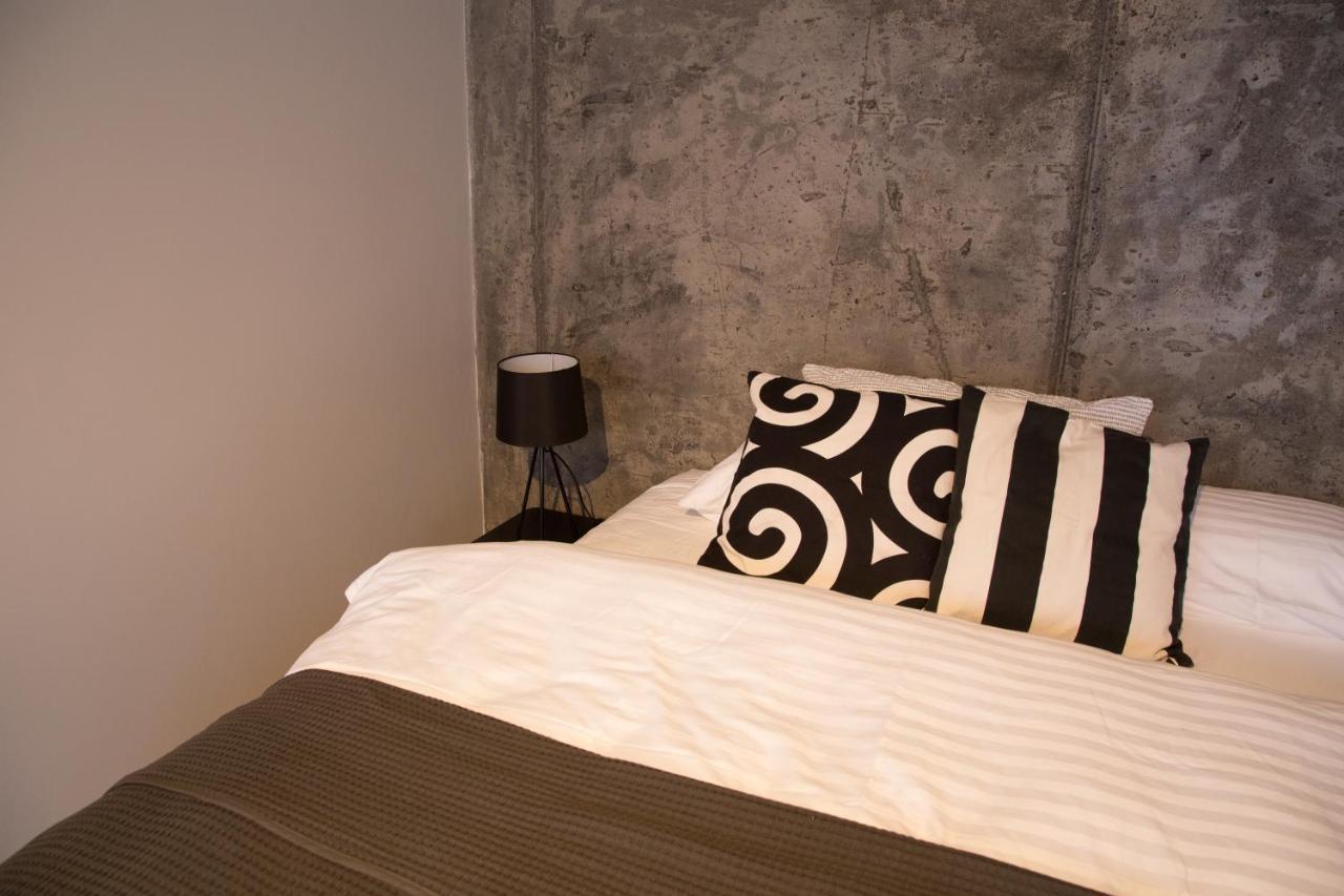 Varmi Guesthouse Apartments & Rooms Hveragerdi Eksteriør bilde