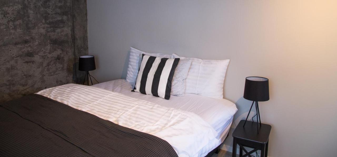 Varmi Guesthouse Apartments & Rooms Hveragerdi Eksteriør bilde